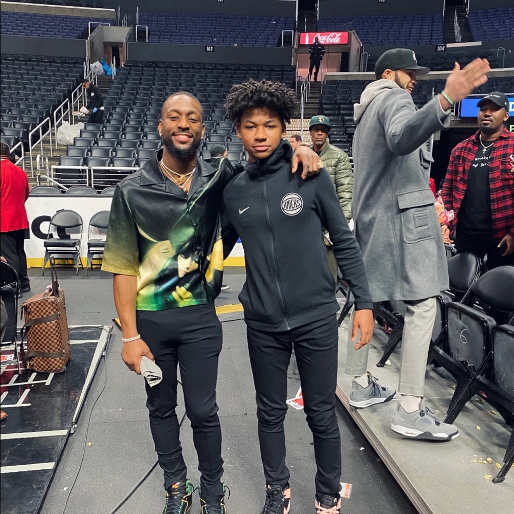 Meet your Posher, Adonis